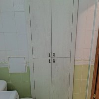 Шкаф в ванную.
