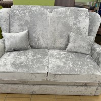 Диван-кровать малогабаритный «Вояж».Механизм «Казачок».Цвет-плюш серебристый.