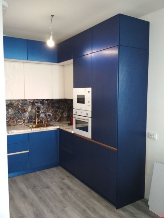 Кухня синяя на заказ в Екатеринбурге