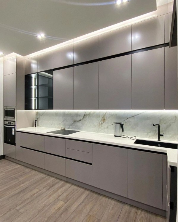 Современные кухни на заказ.